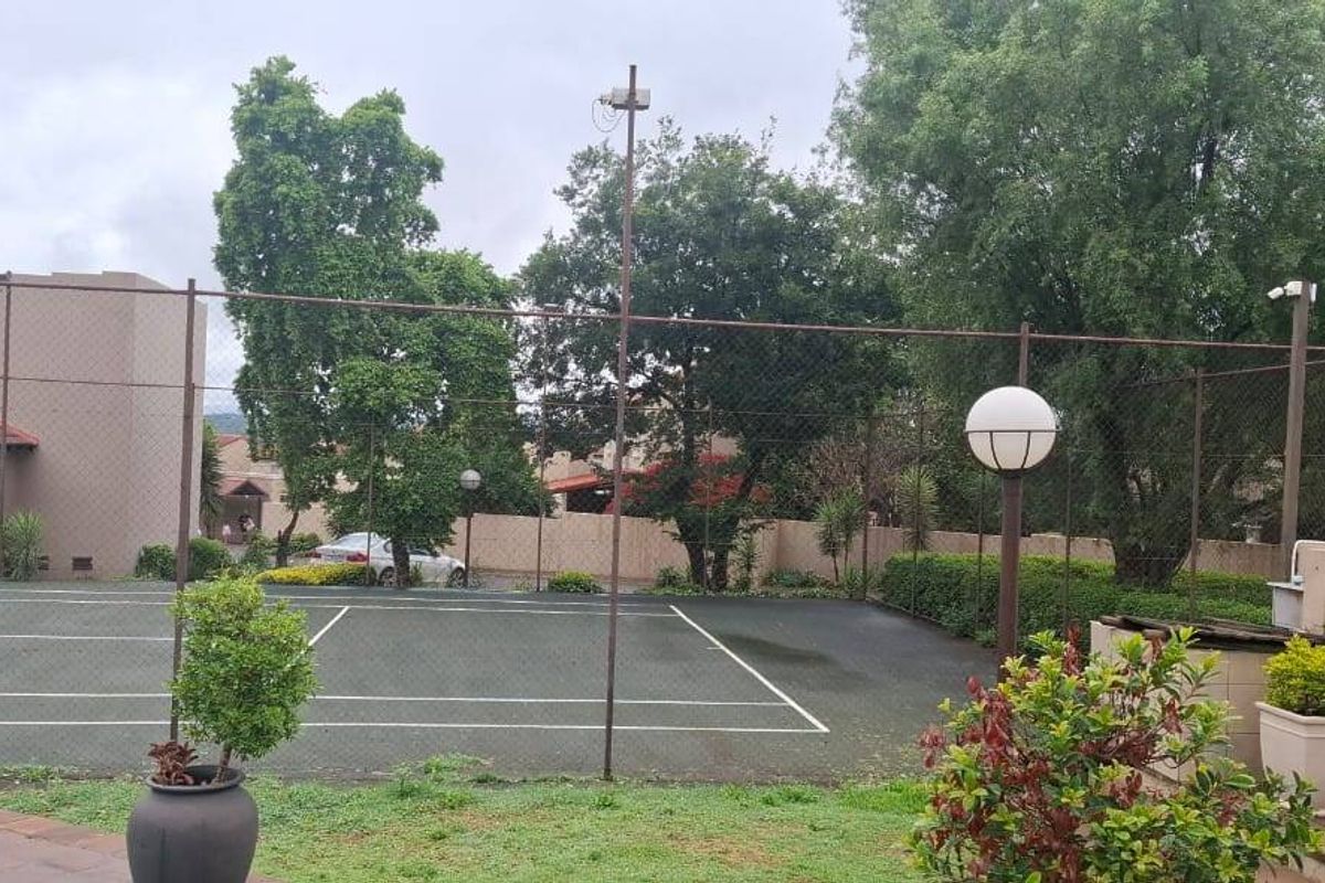 Apartment Rental Monthly In Randburg - Photo 5