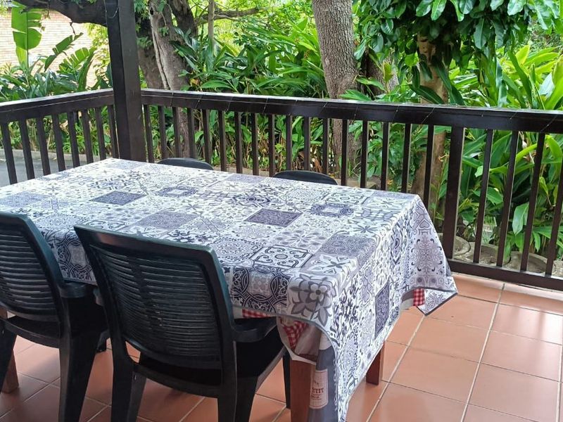Townhouse For Sale In Margate - Photo 9