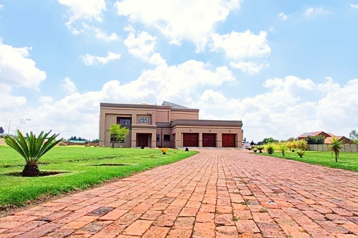 Farm For Sale In Pretoria - Photo 3