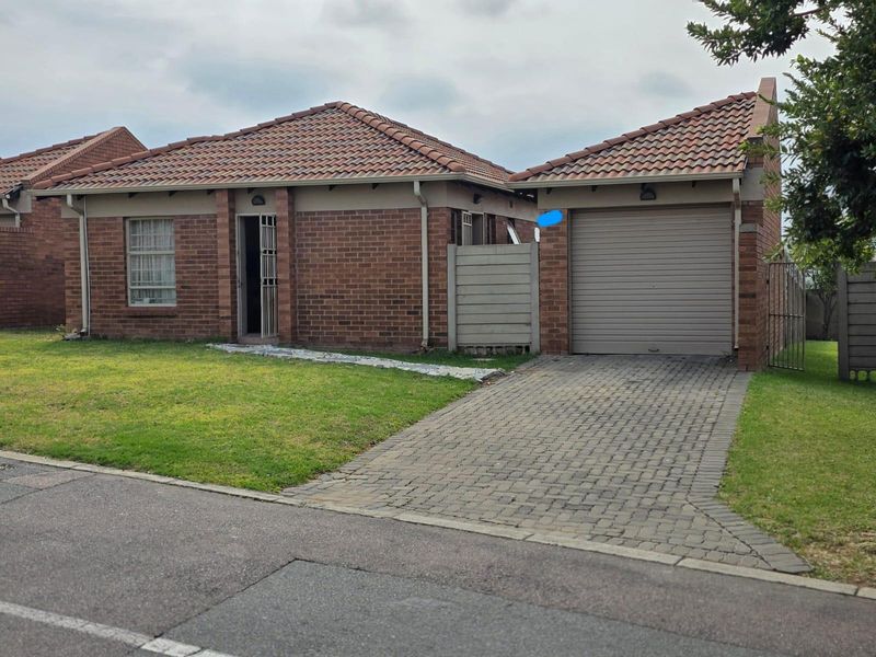 House For Sale In Centurion - Photo 1