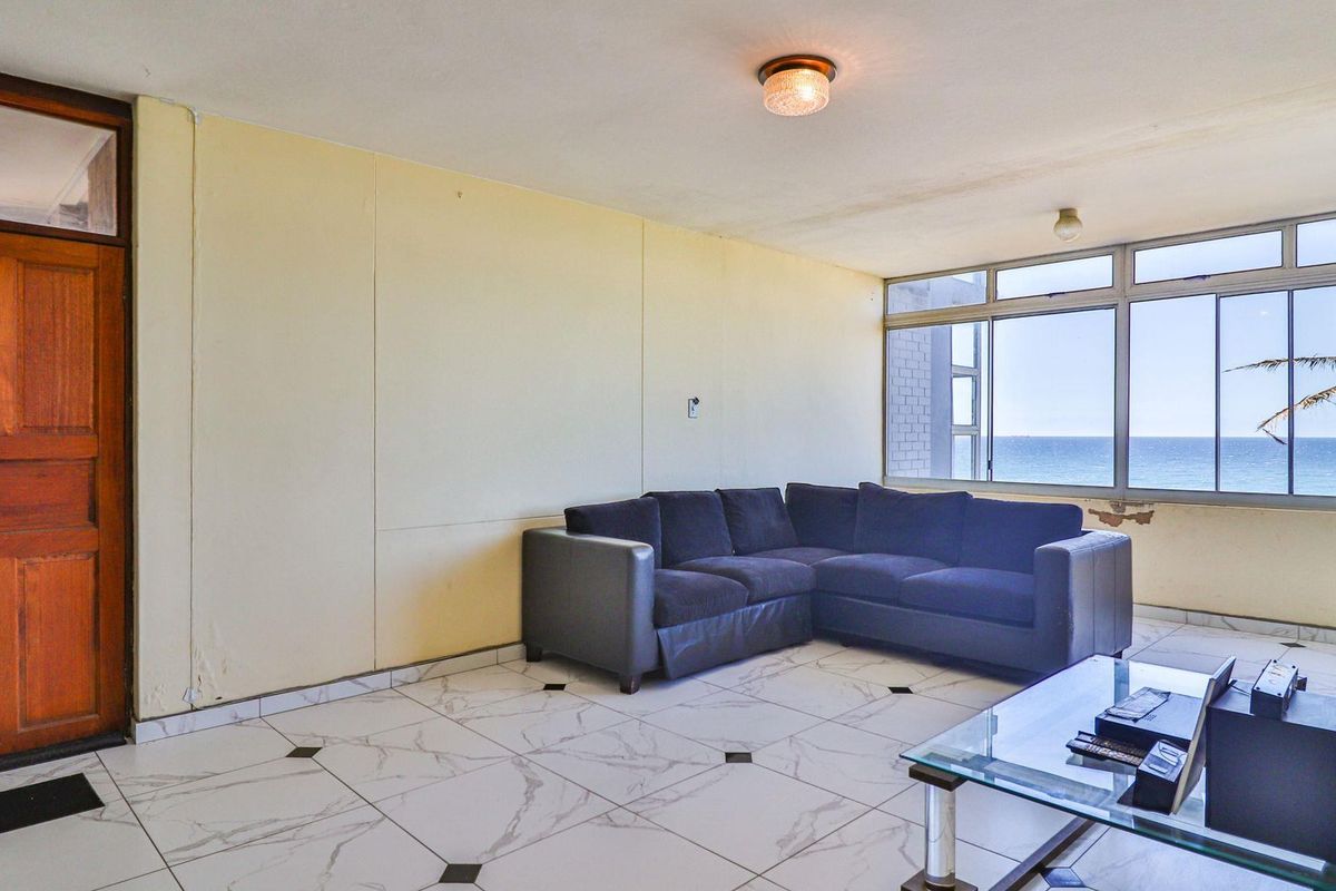 Townhouse For Sale In La Mercy - Photo 5