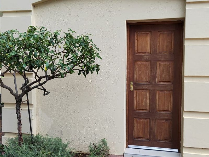 Apartment Rental Monthly In Pretoria - Photo 7