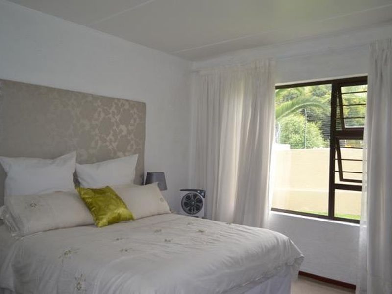 Apartment Rental Monthly In Sandton - Photo 3