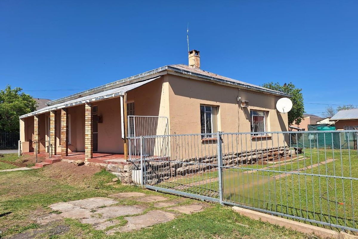 House For Sale In Steynsburg - Photo 4