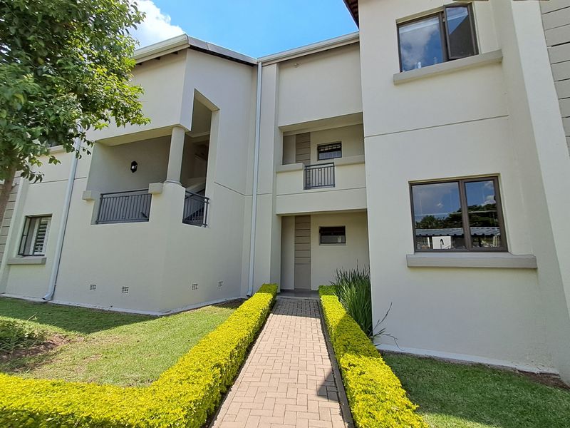 Apartment Rental Yearly In Sandton - Photo 3