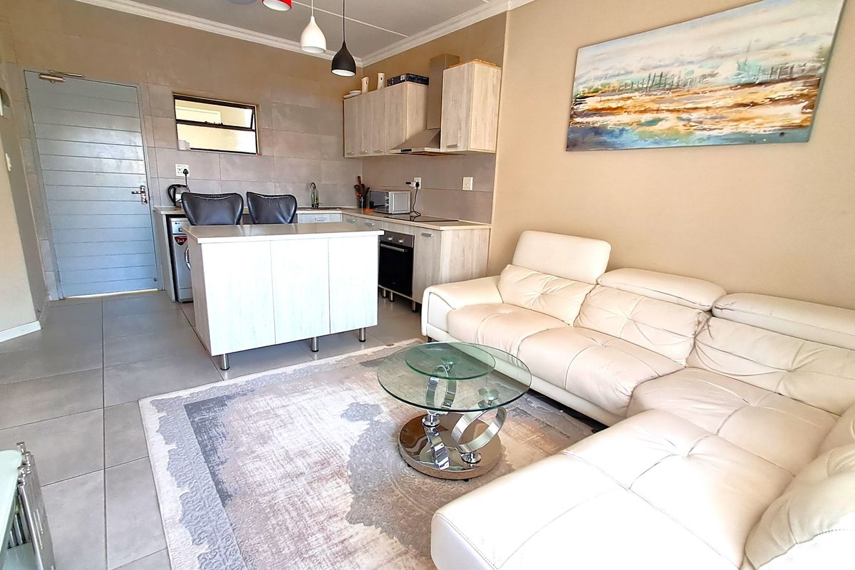 Apartment Rental Yearly In Sandton - Photo 4