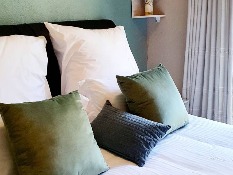 House Rental Monthly In Sandton - Photo 8