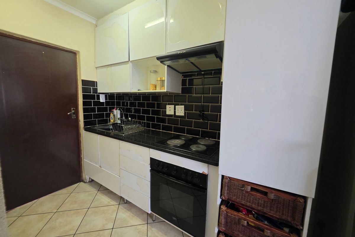 Apartment For Sale In Centurion - Photo 2