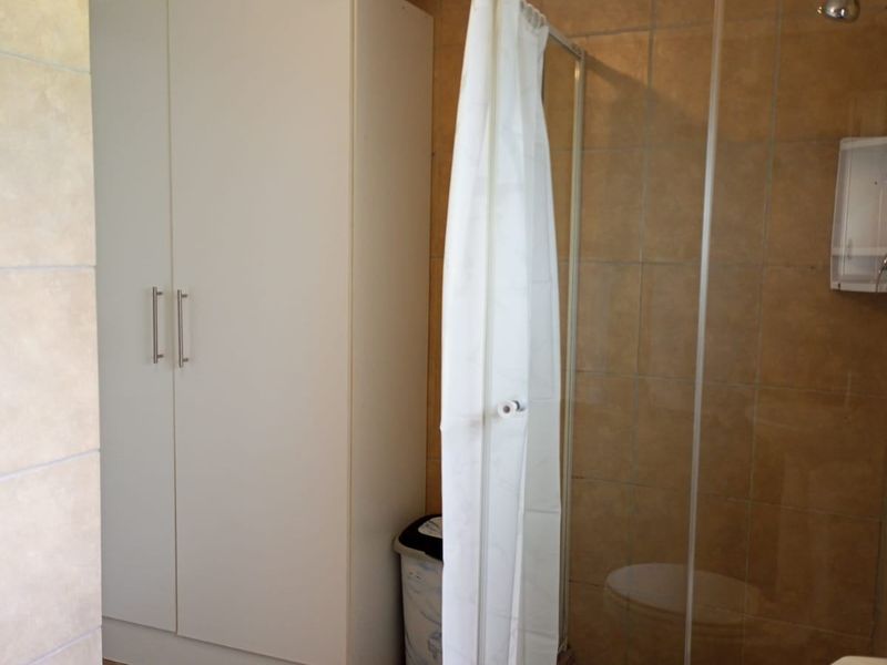 Apartment Rental Monthly In Midrand - Photo 10