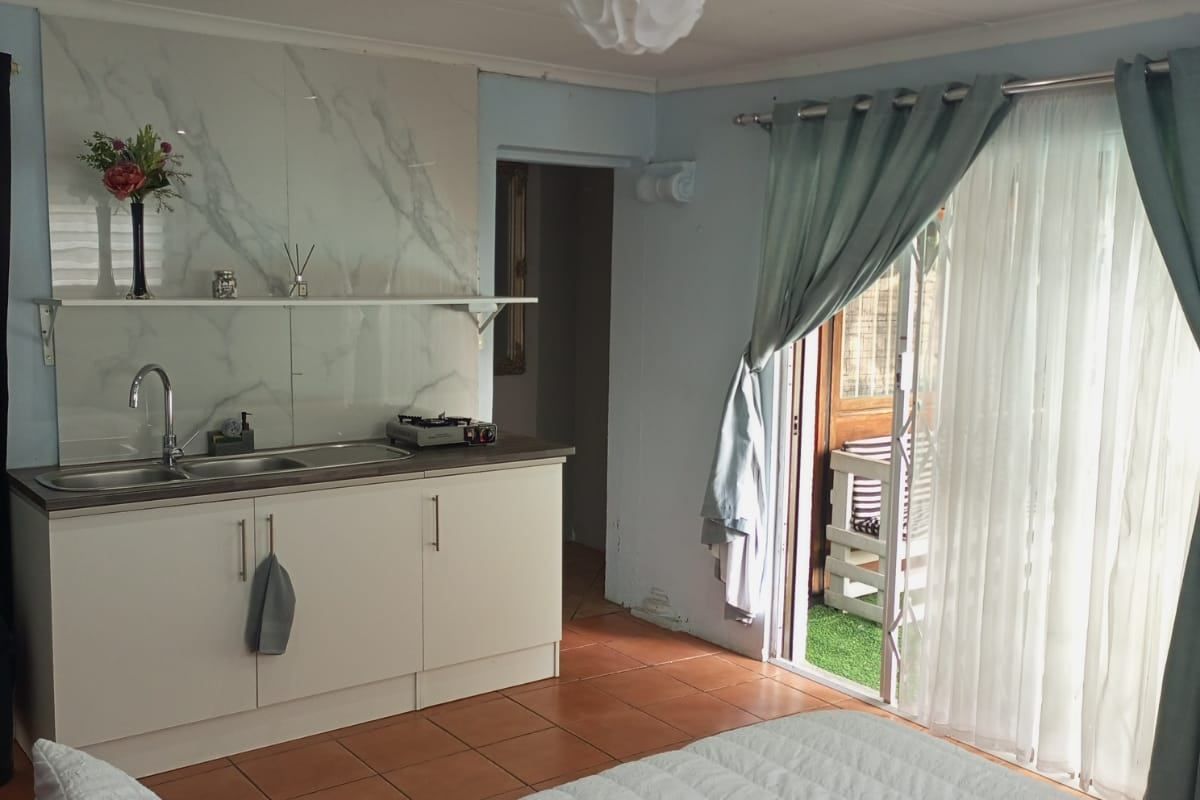 Apartment Rental Monthly In Midrand - Photo 2