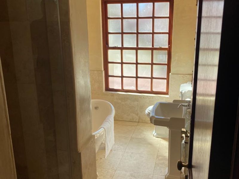 Apartment Rental Monthly In Pretoria - Photo 9