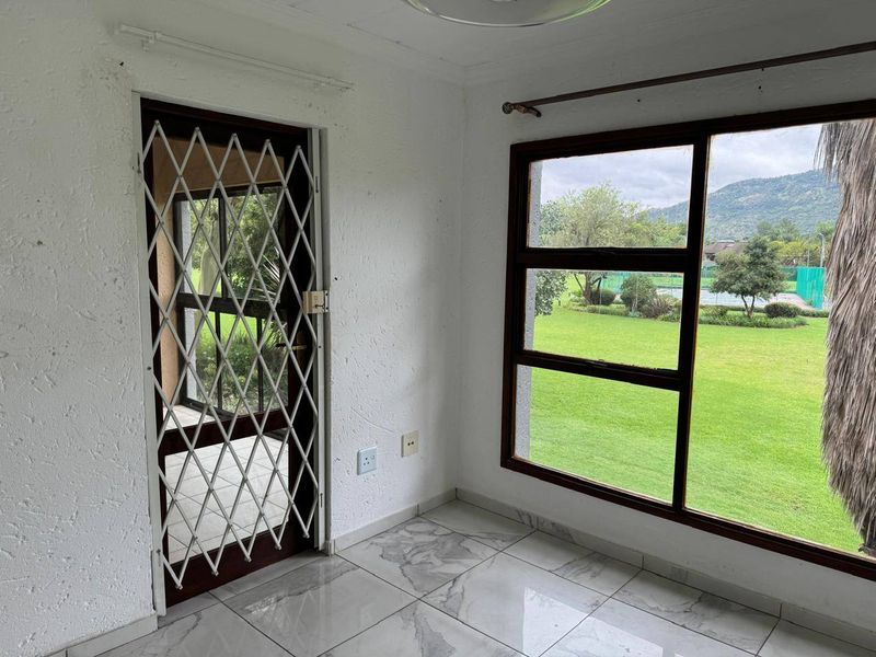 Townhouse Rental Monthly In Hartbeespoort - Photo 8