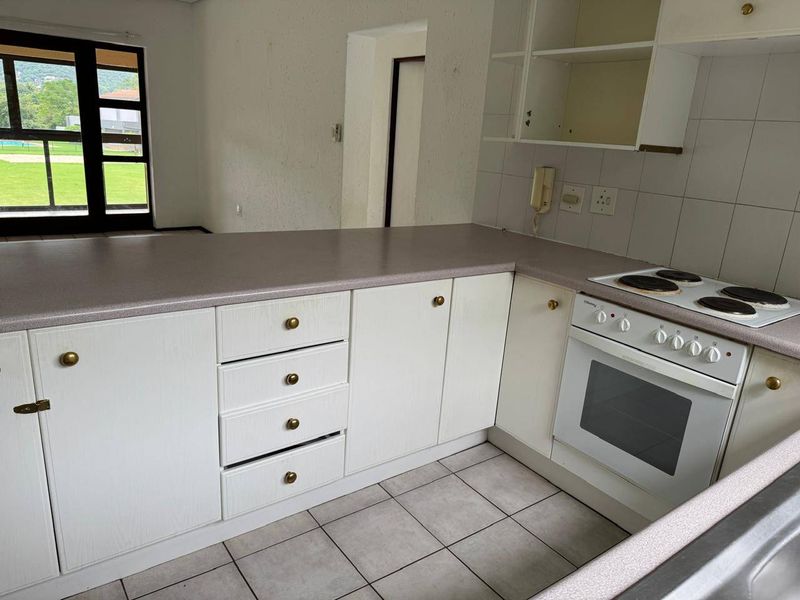 Townhouse Rental Monthly In Hartbeespoort - Photo 3