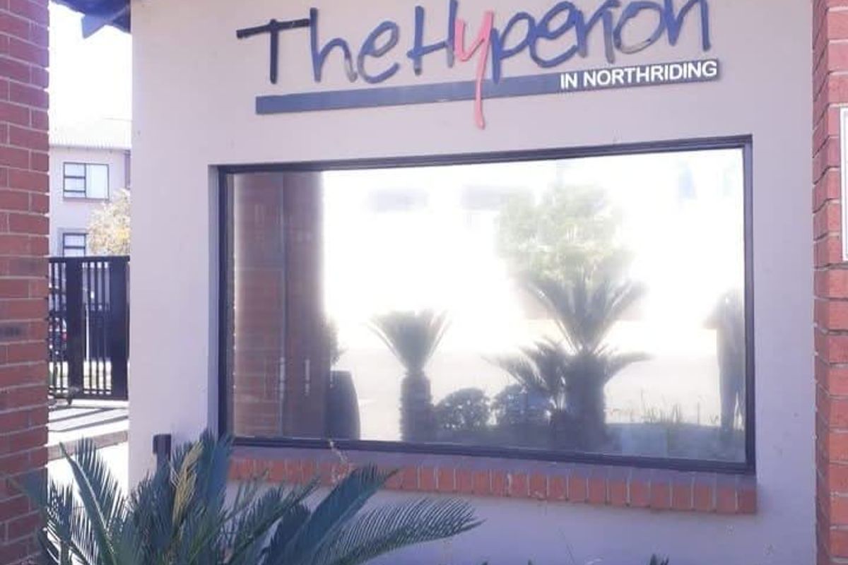 Townhouse For Sale In Randburg - Photo 3