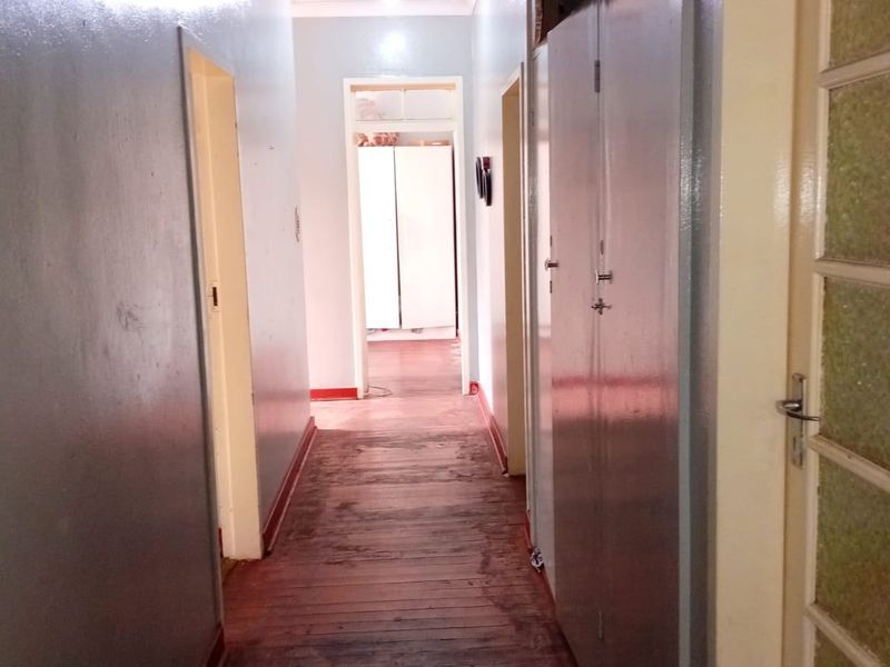 House For Sale In Germiston - Photo 5