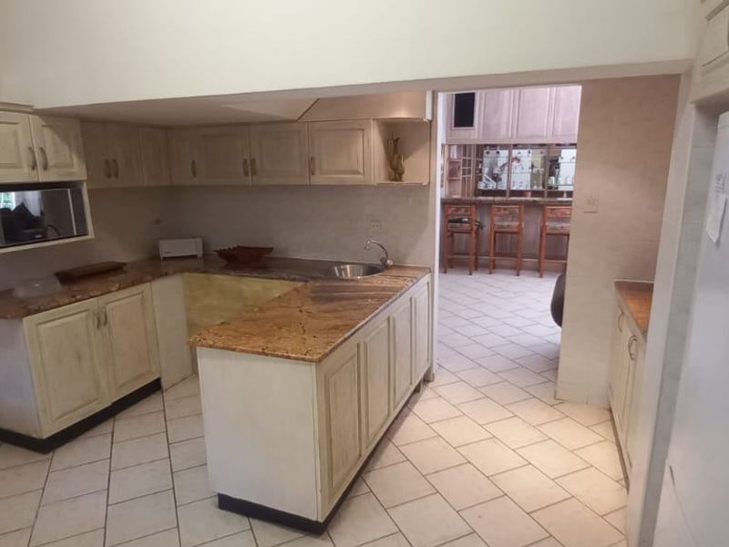 House For Sale In Margate - Photo 9