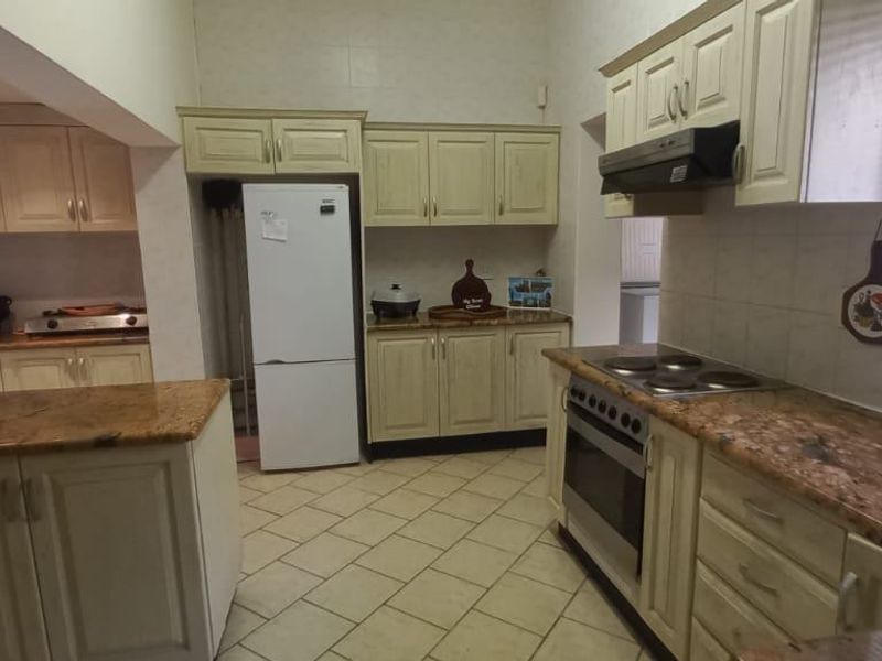 House For Sale In Margate - Photo 7