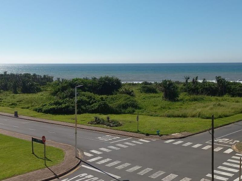 Apartment For Sale In Margate - Photo 2