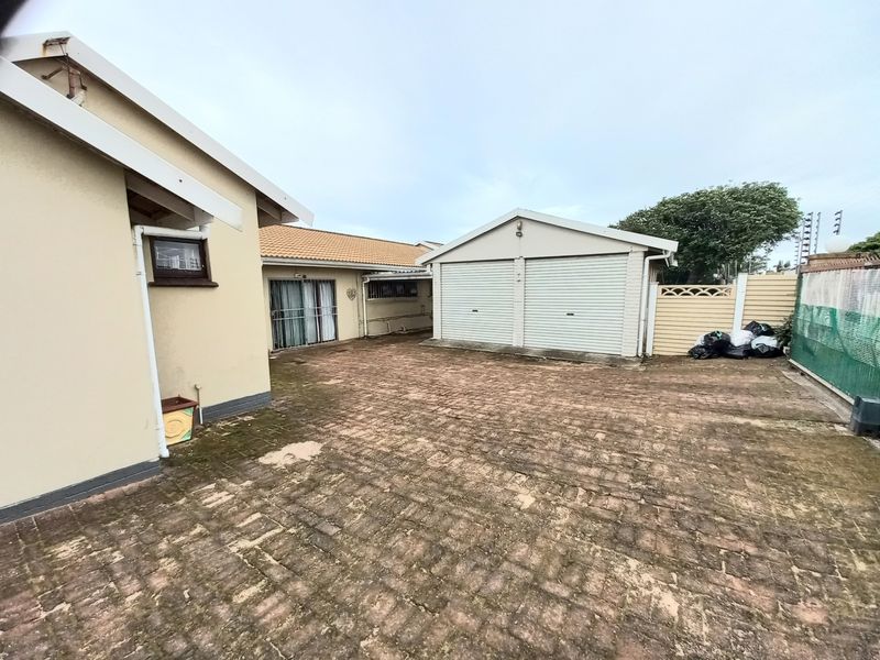 House For Sale In Margate - Photo 10