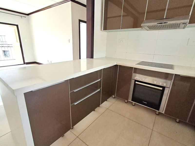 Apartment Rental Yearly In Randburg - Photo 6