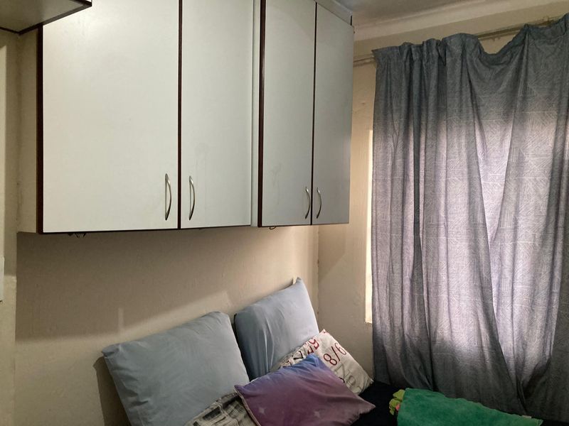 Apartment For Sale In Germiston - Photo 8
