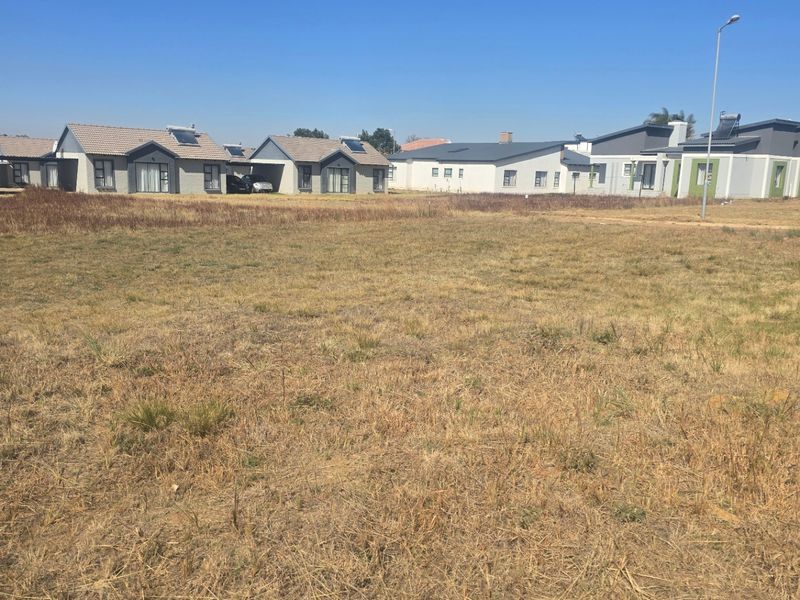 Vacant Land Sold In Rayton - Photo 9