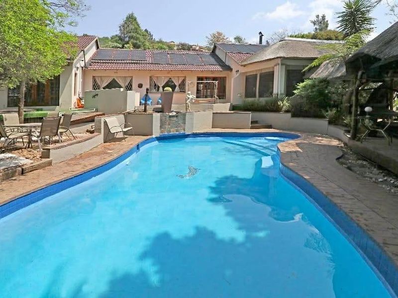Apartment Rental Monthly In Roodepoort - Photo 1