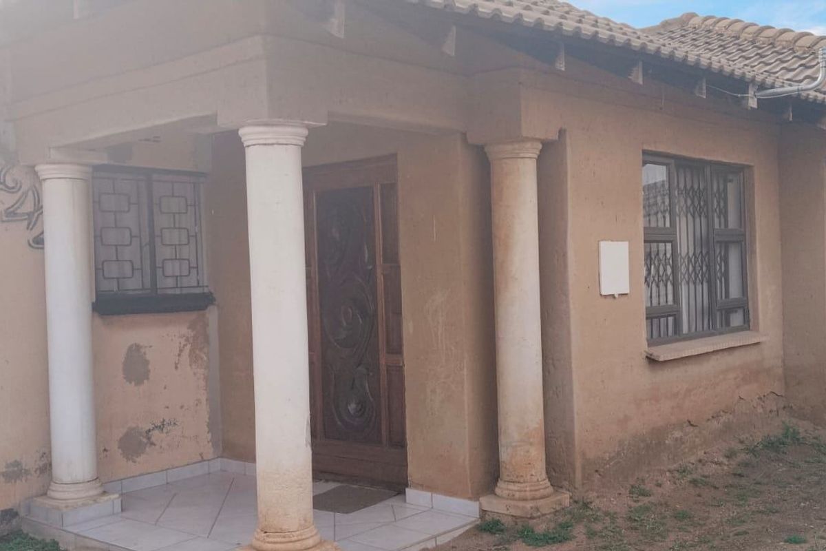 House For Sale In Soweto - Photo 4