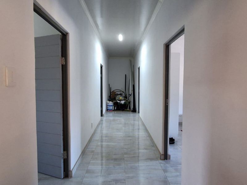 House For Sale In Port Edward - Photo 5