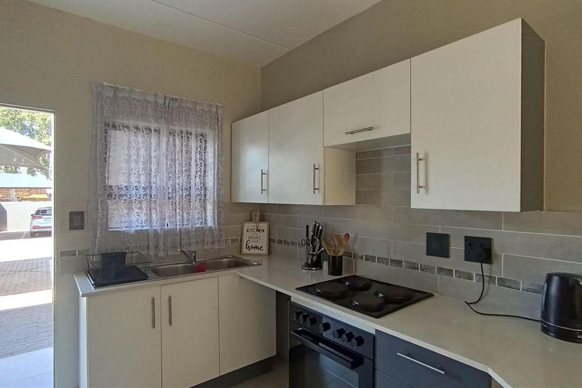 Apartment For Sale In Boksburg - Photo 3