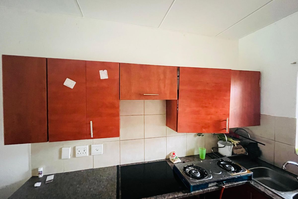 Apartment For Sale In Boksburg - Photo 2