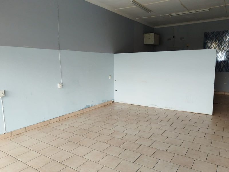 Commercial Rental Monthly In Springs - Photo 3