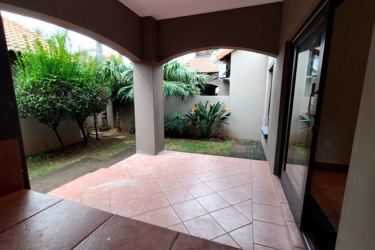 Townhouse For Sale In Centurion - Photo 4