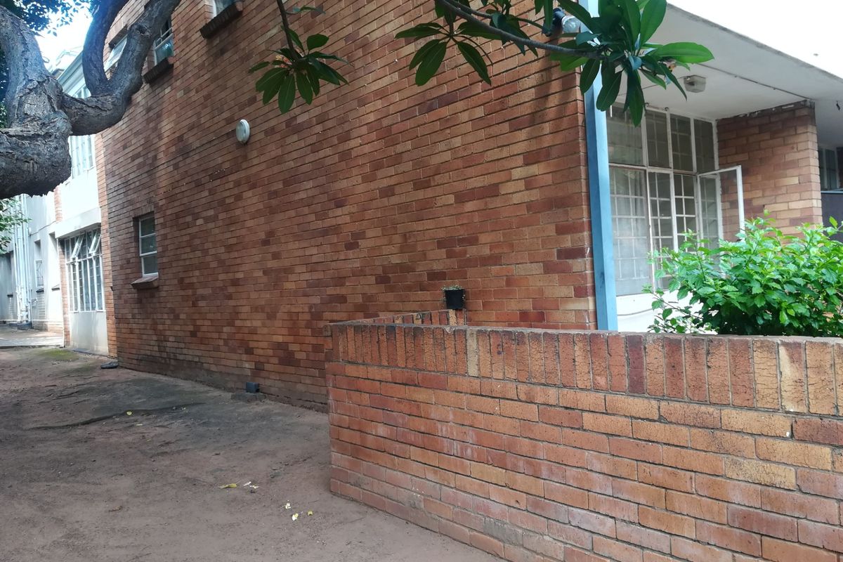 Apartment For Sale In Pretoria - Photo 4