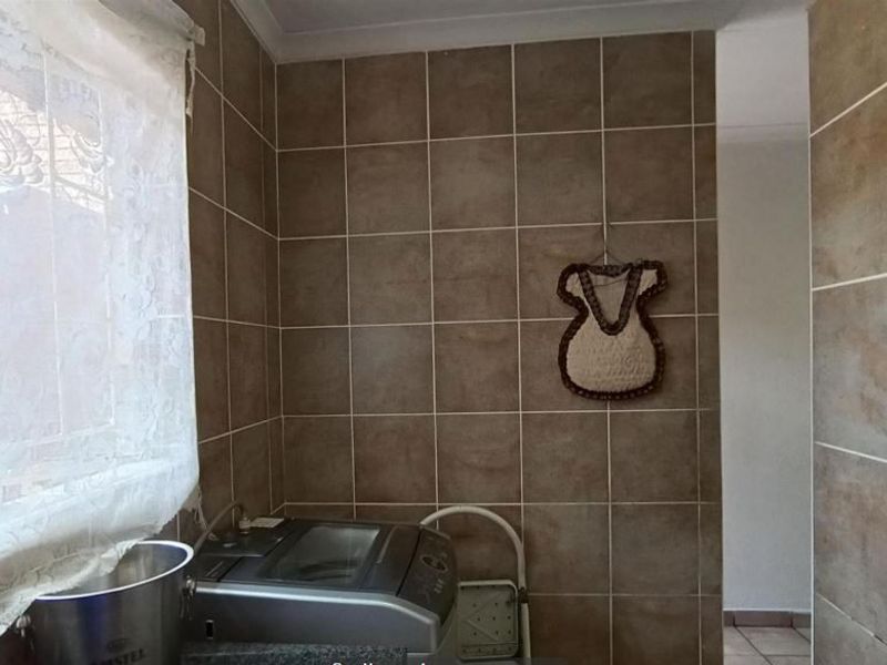 House For Sale In Kempton Park - Photo 6