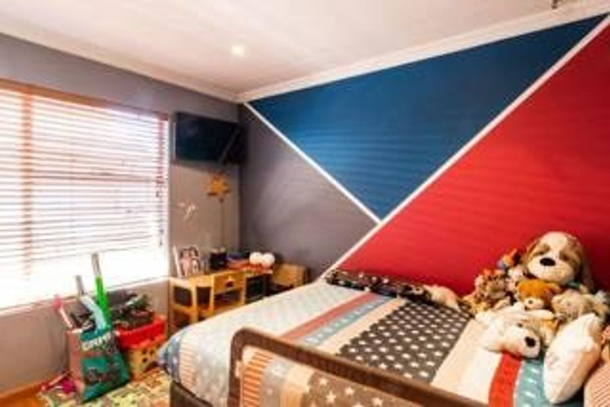 Townhouse For Sale In Kempton Park - Photo 4