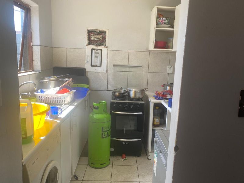 House For Sale In Milnerton - Photo 4