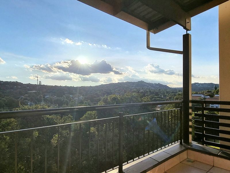 Townhouse For Sale In Johannesburg - Photo 1