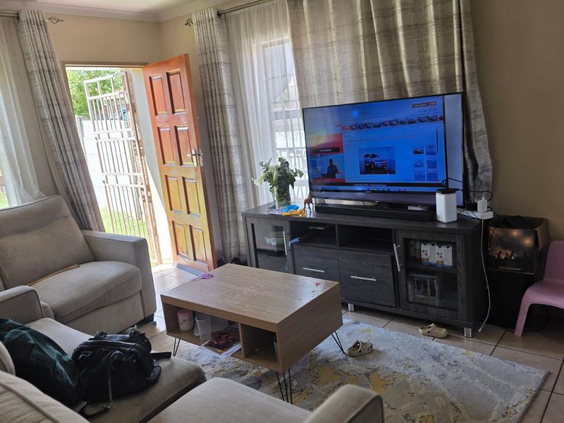 House For Sale In Centurion - Photo 7