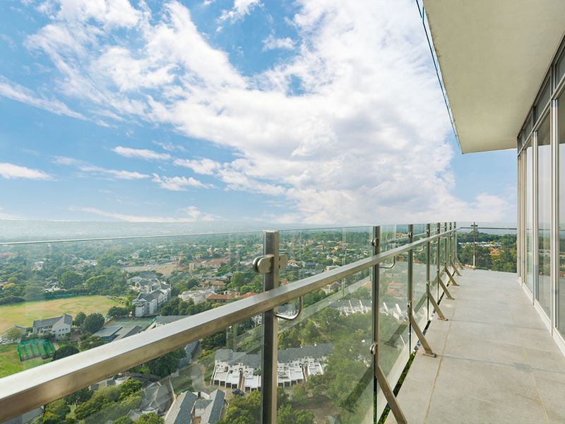 Apartment Rental Monthly In Sandton - Photo 1