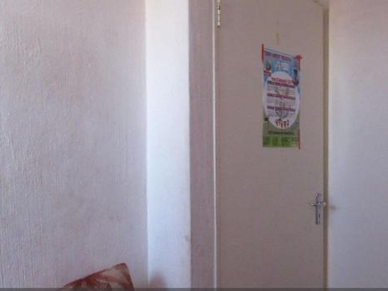 Apartment For Sale In Germiston - Photo 10