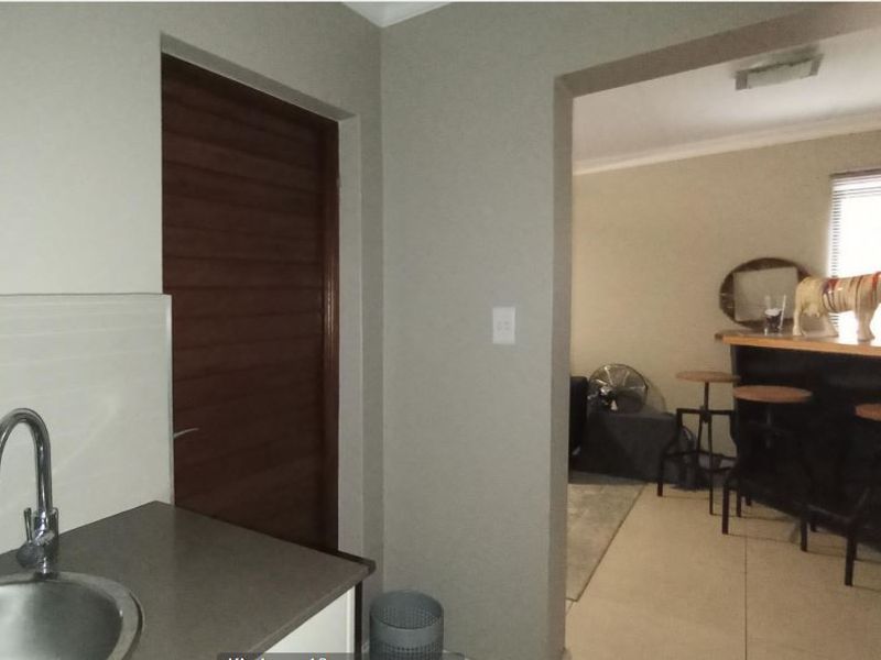 Townhouse For Sale In Midrand - Photo 9