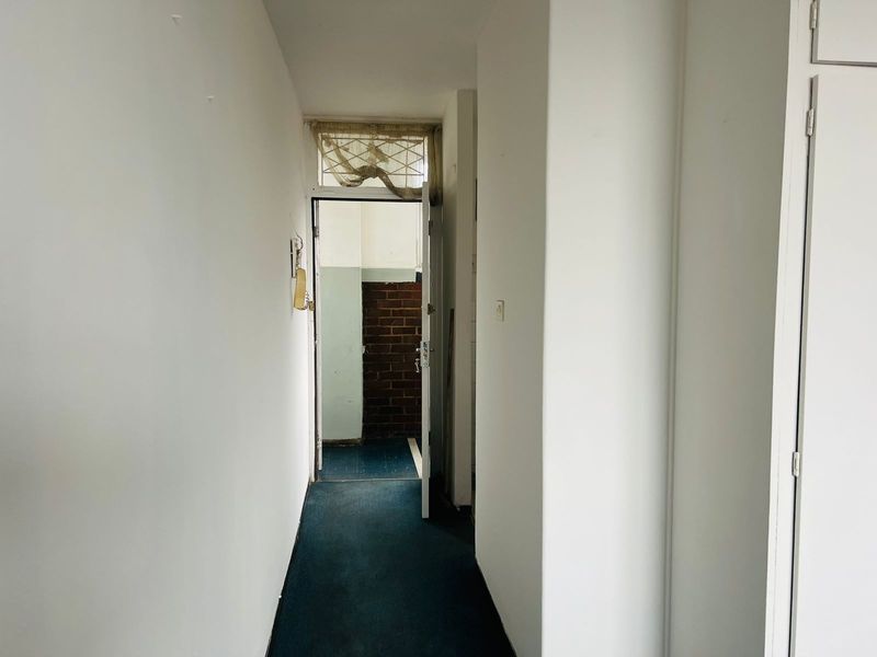 Apartment For Sale In Durban - Photo 1