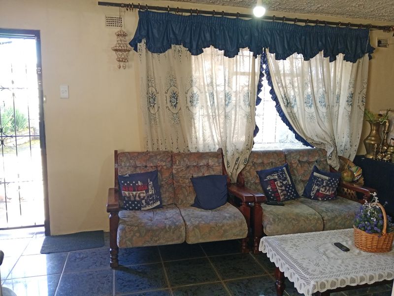 House For Sale In Pietermaritzburg - Photo 3