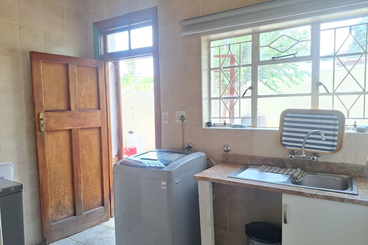 House For Sale In Johannesburg - Photo 3