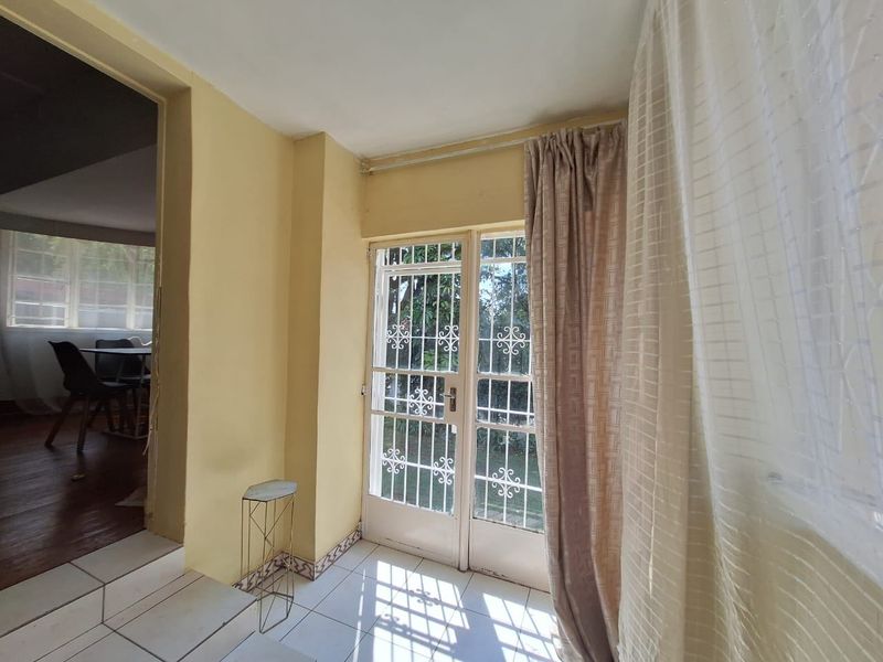 House For Sale In Johannesburg - Photo 8