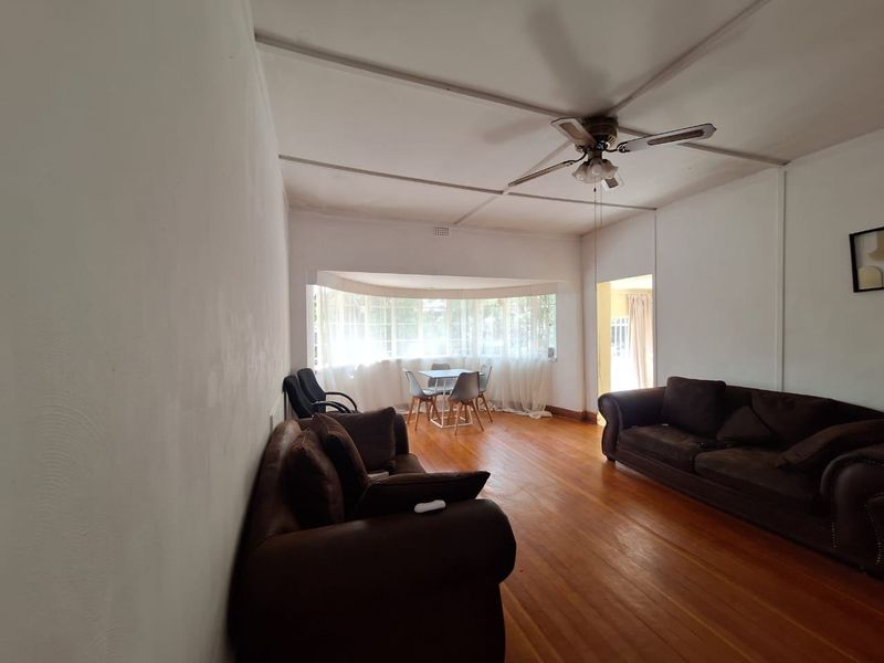 House For Sale In Johannesburg - Photo 6