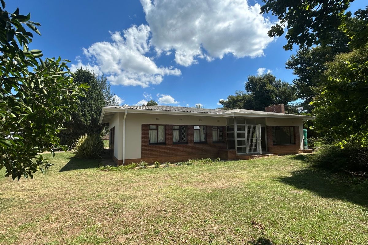 House For Sale In Mooi River - Photo 2