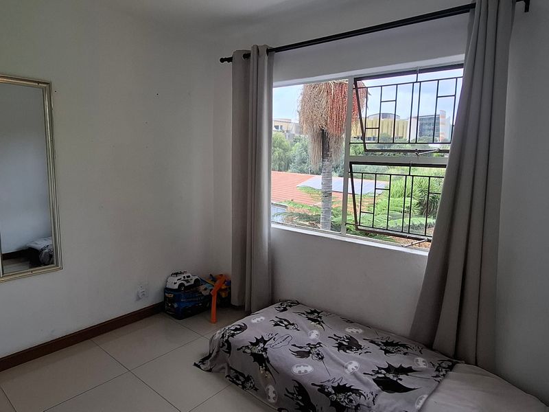 Townhouse For Sale In Roodepoort - Photo 8