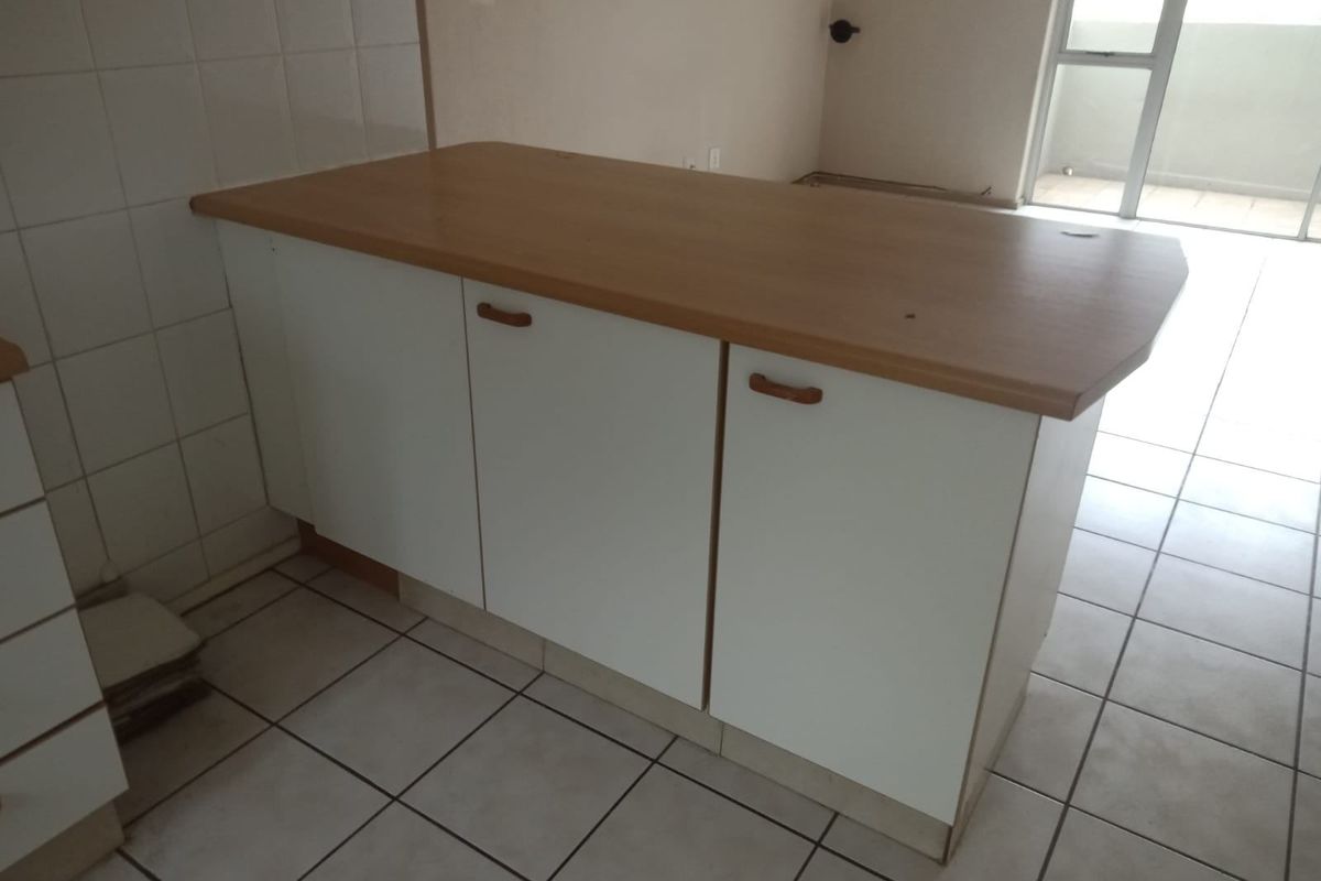 Apartment For Sale In Midrand - Photo 3